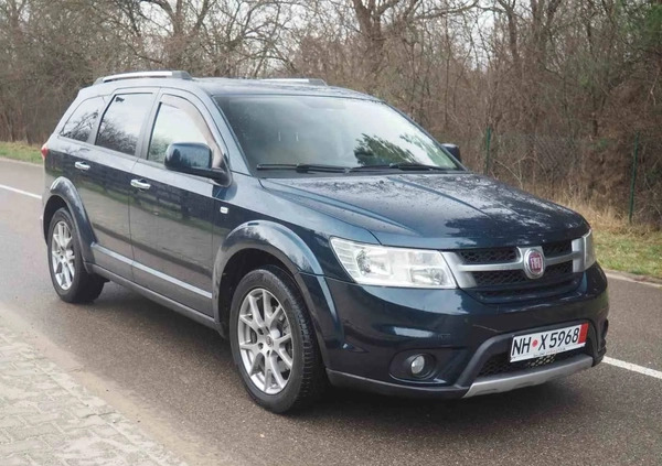 Fiat Freemont cena 43900 przebieg: 228890, rok produkcji 2015 z Braniewo małe 667